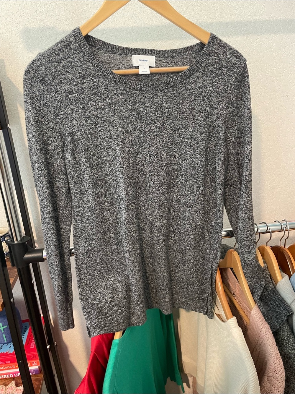 Old Navy Gray Marled Crewneck Sweater